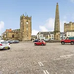 1 Bed In Oc-88054 * Richmond (North Yorkshire)