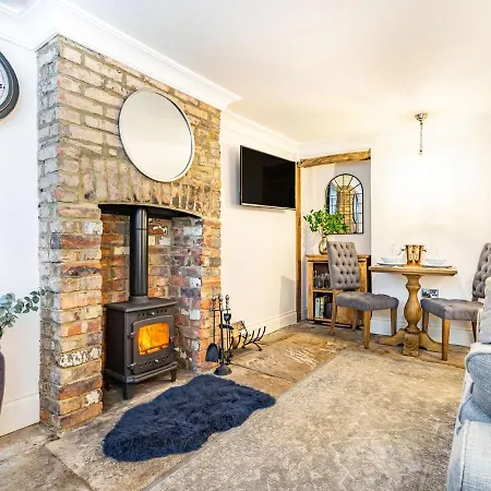 1 Bed In 88054 * Richmond (North Yorkshire)