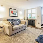1 Bed In Oc-88054 Richmond